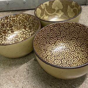 Set of 3 Japanese Bowls